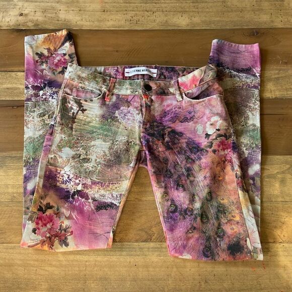 Etienne Marcel designer floral jeans. Size 24 - Picture 1 of 8